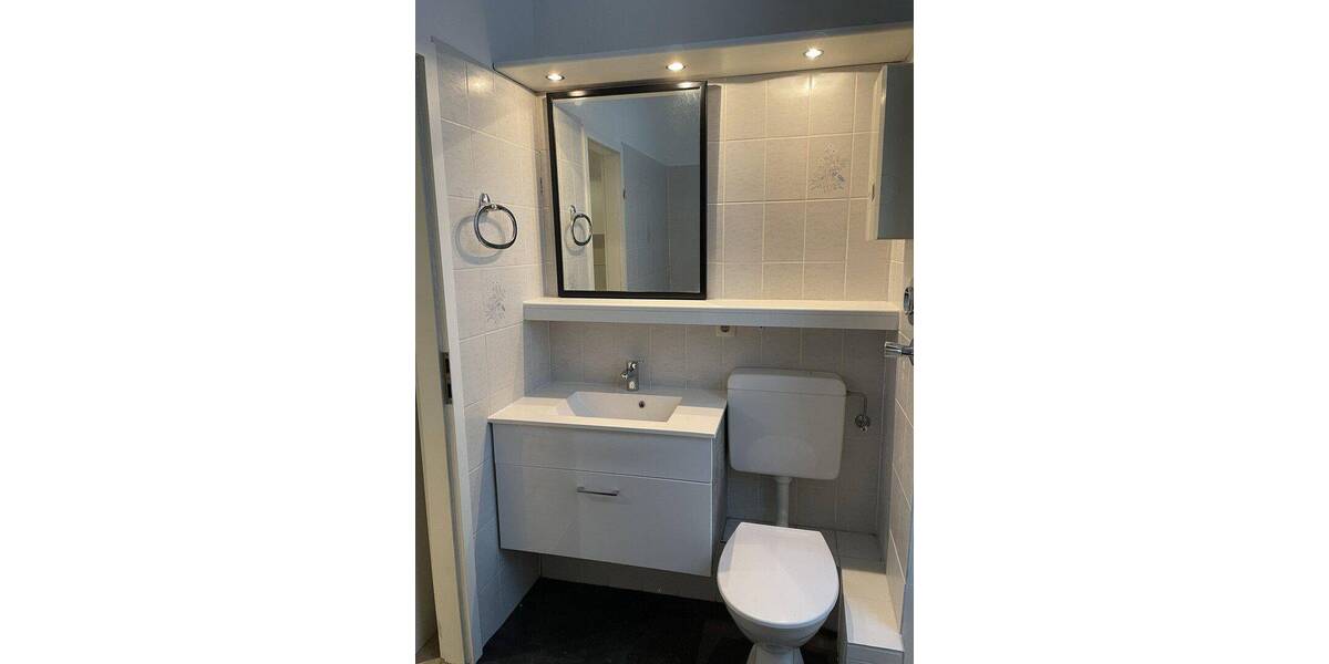 Etagenwohnung Hameln Innenstadt - 2 Zimmer, 36 m&sup2;, 375&euro; | Angebot:26799400