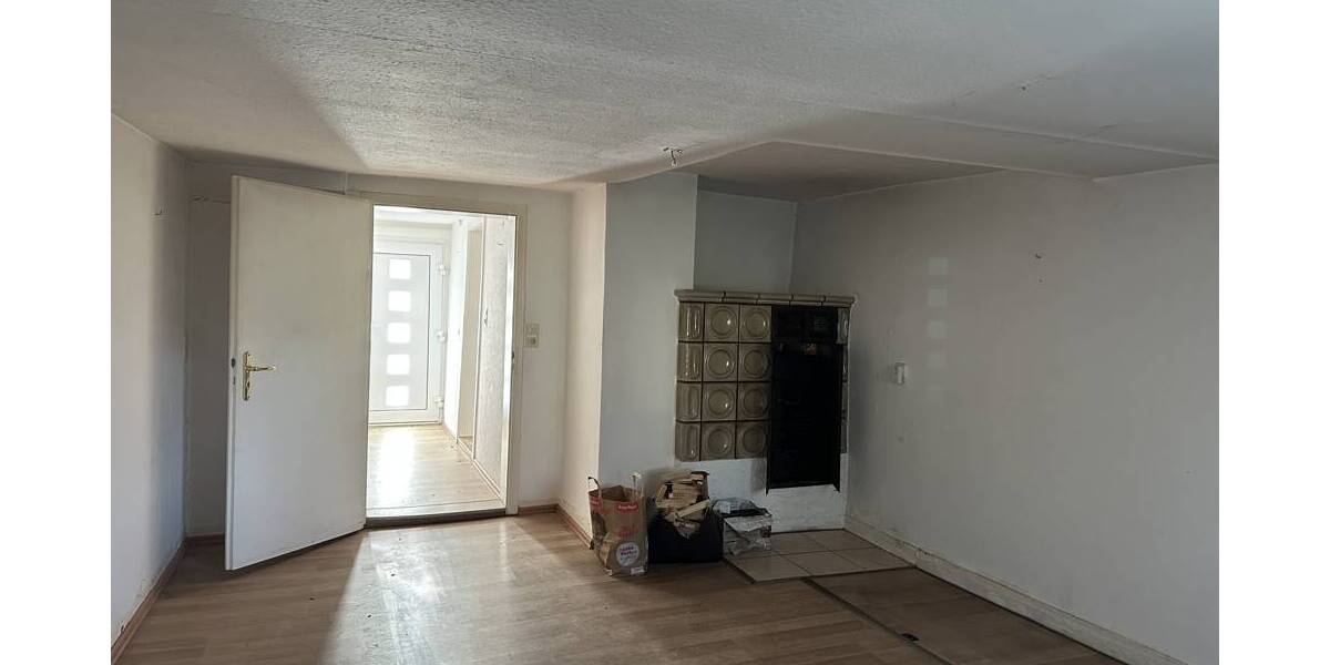 Einfamilienhaus Rottweil / Zepfenhan Zepfenhan - 7 Zimmer, 158 m&sup2;, 195.000&euro; | Angebot:26157441