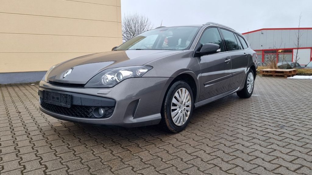 Renault Laguna 108.681 km 4.999 &euro; Tanna 07922