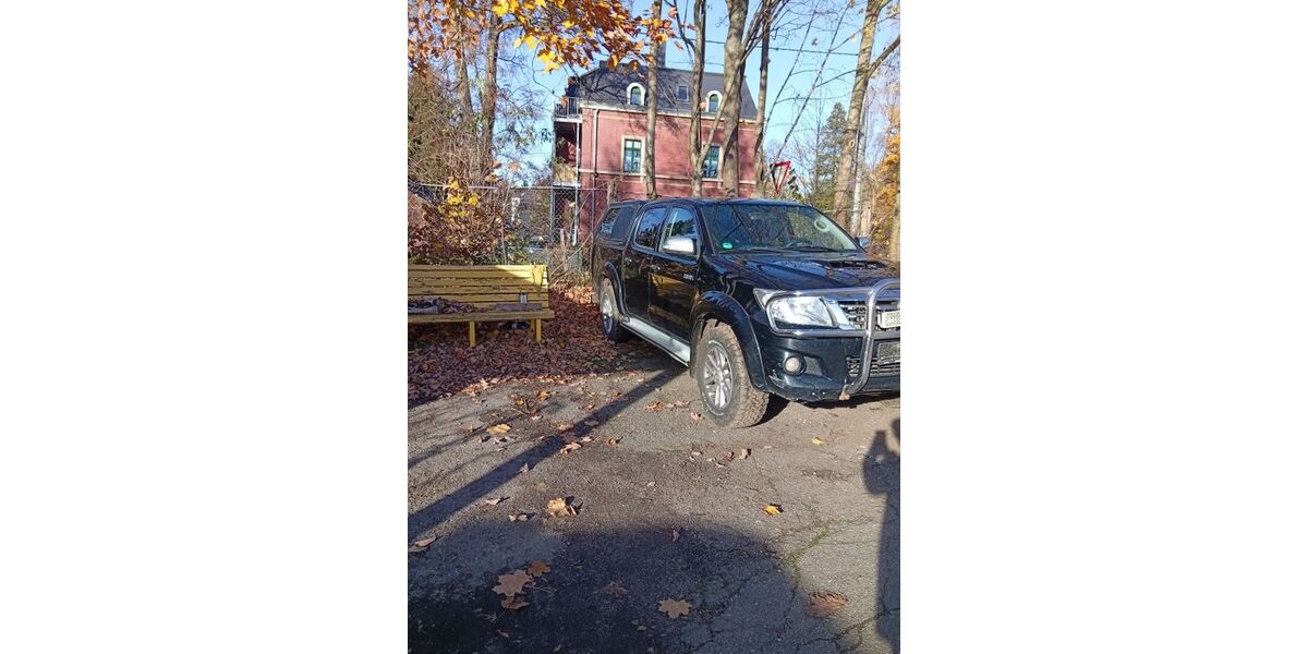 Toyota Hilux 175.958 km 17.500 € Chemnitz 09122