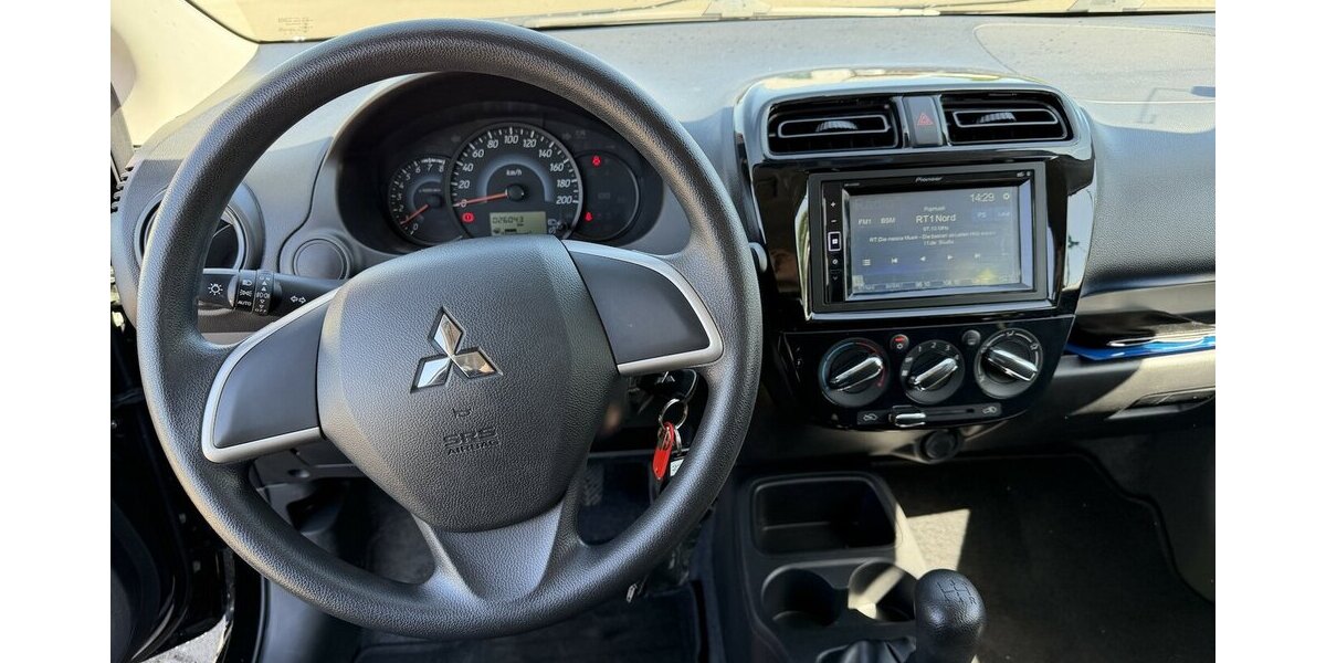 Mitsubishi Space Star Select / Klimaanlage / Navi 26.100 km 10.690 &euro; Donauwörth 86609