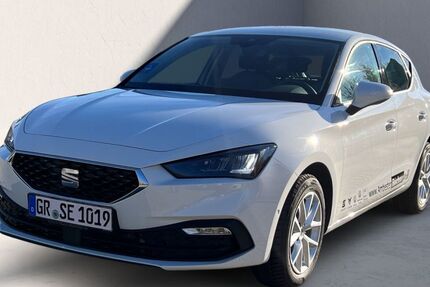 Seat Leon 6.850 km 28.450 &euro; Görlitz 02828