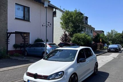 VW Golf 69.000 km 17.000 &euro; Leverkusen 51381