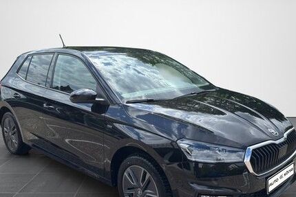 Skoda Fabia 19.450 km 20.990 &euro; Nördlingen 86720