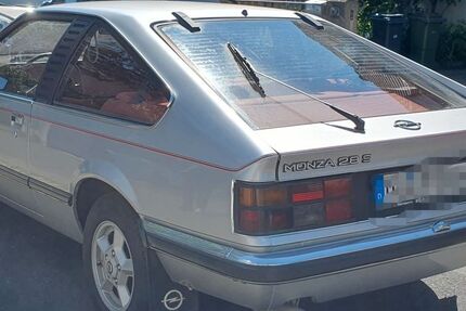 Opel Monza 73.000 km 6.900 &euro; Mainz 55131