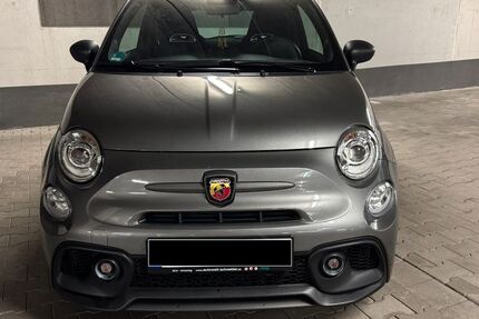 Abarth 595 8.700 km 23.500 &euro; München 81249