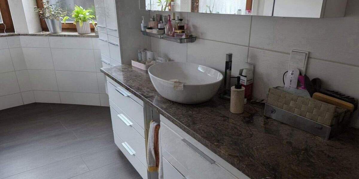 Etagenwohnung Karlshuld - 5 Zimmer, 150 m&sup2;, 579.000&euro; | Angebot:25780271