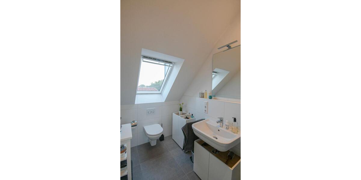 Dachgeschoßwohnung Oldenburg Alexandersfeld - 2 Zimmer, 39 m&sup2;, 665&euro; | Angebot:25418698