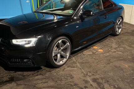 Audi A5 250.000 km 14.990 € Berlin 13086