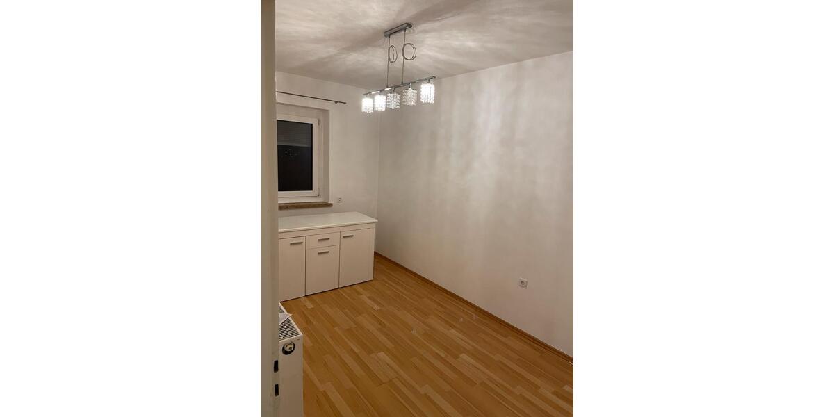 Etagenwohnung Amberg - 3 Zimmer, 60 m&sup2;, 177.000&euro; | Angebot:27016220