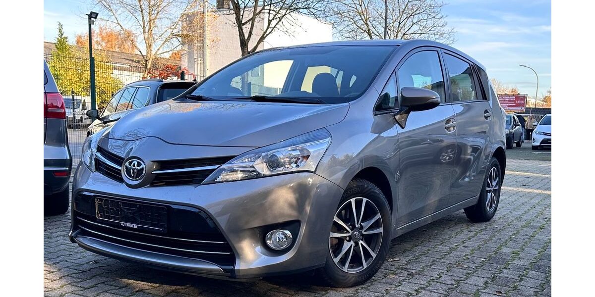Toyota Verso 89.900 km 10.490 € Dortmund 44149