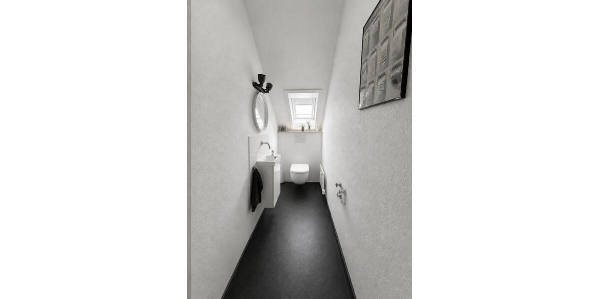 Dachgeschoßwohnung Öhringen - 3 Zimmer, 77 m&sup2;, 269.000&euro; | Angebot:26837812