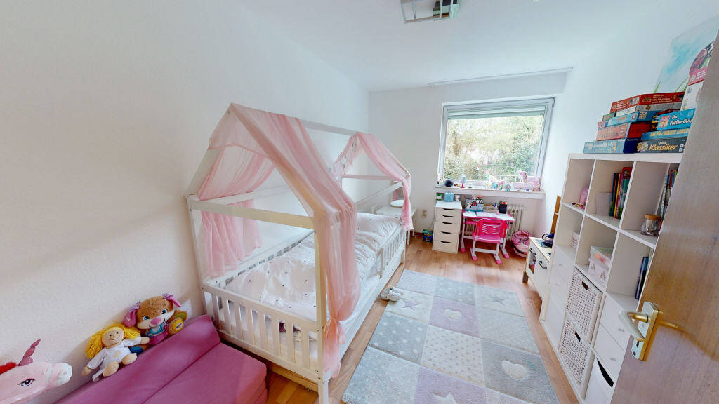 Etagenwohnung Erftstadt-Lechenich Lechenich - 8 Zimmer, 204 m&sup2;, 640.000&euro; | Angebot:26379525