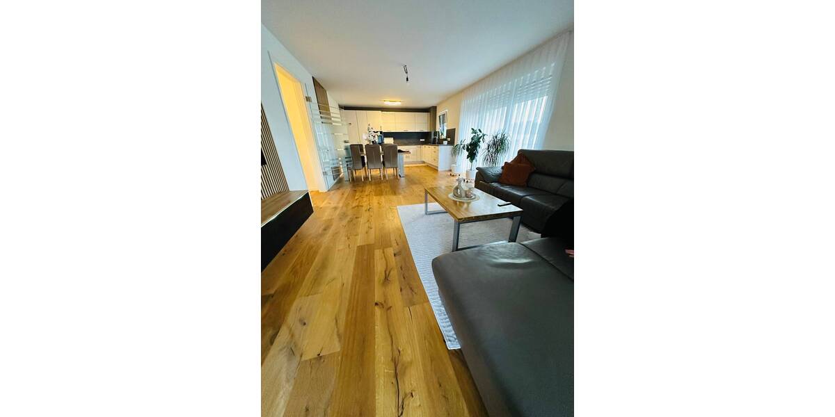 Traumhaft schöne 3-Zimmer-Wohnung in bevorzugter Lage 3 zimmer