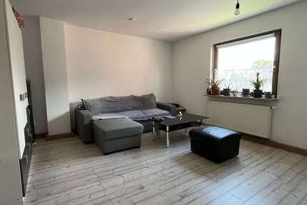 Wohnung Neustadt bei Coburg - 2.5 Zimmer, 65 m&sup2;, 435&euro; | Angebot:26684144