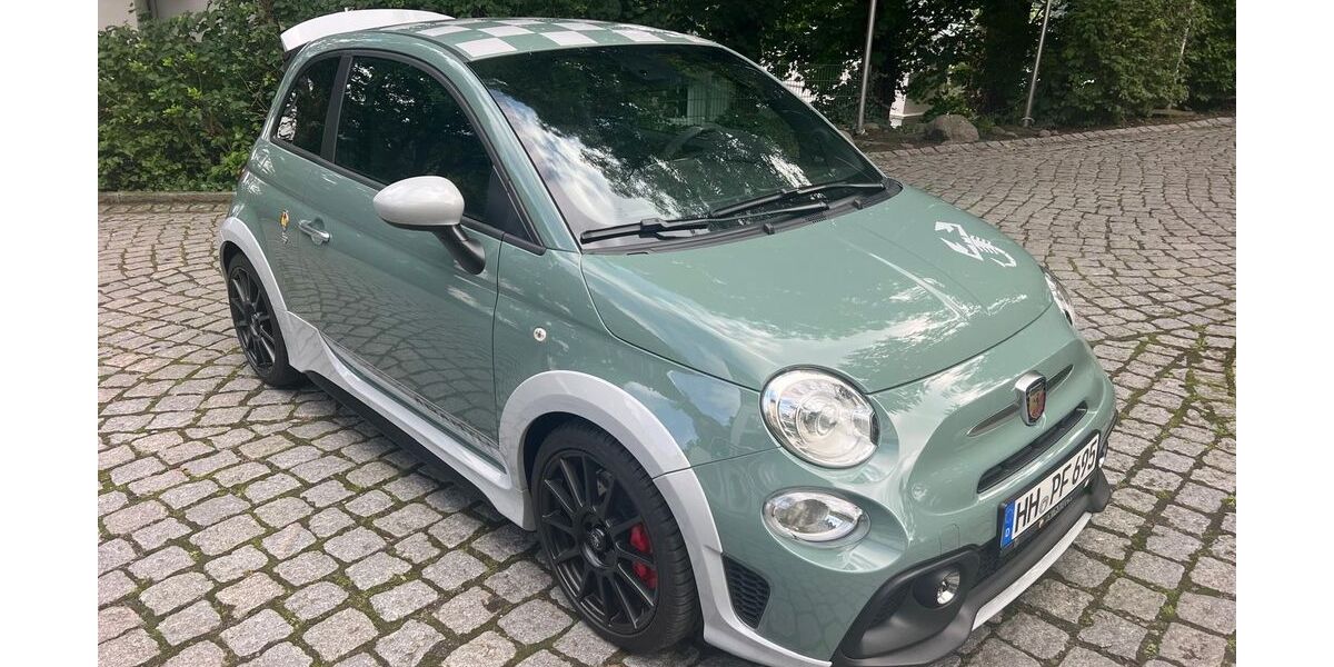 Abarth 695 3.100 km 25.800 &euro; Hamburg 22587