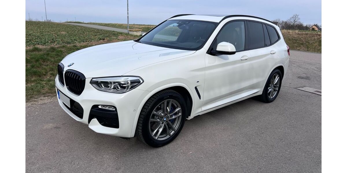 BMW X3 89.000 km 31.990 &euro; Dresden 01156