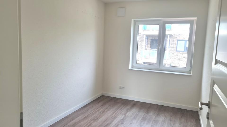 Etagenwohnung Heide - 3 Zimmer, 75 m&sup2;, 895&euro; | Angebot:24937945