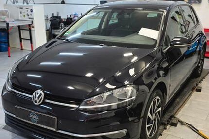 VW Golf 90.650 km 14.200 &euro; Donaueschingen 78166