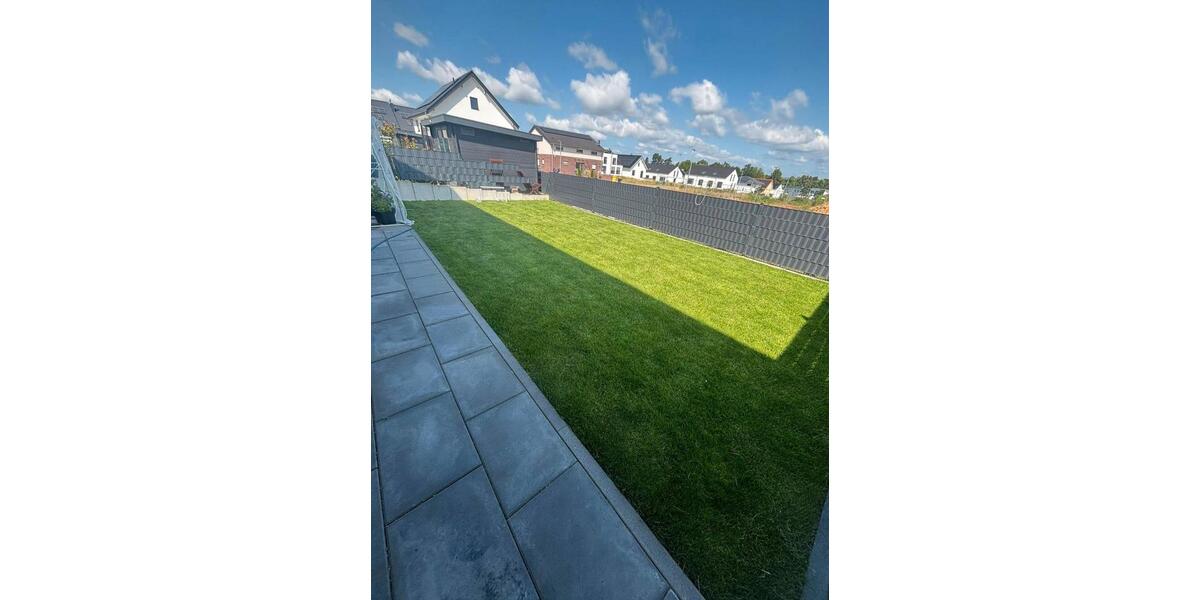 Doppelhaushälfte Niederdorfelden - 6 Zimmer, 250 m&sup2;, 1.099.000&euro; | Angebot:26764443