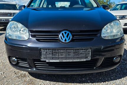 VW Golf 143.000 km 2.999 € Malsch 76316