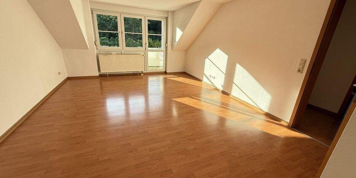 Etagenwohnung Moritzburg Boxdorf - 3 Zimmer, 80 m&sup2;, 249.000&euro; | Angebot:25210816