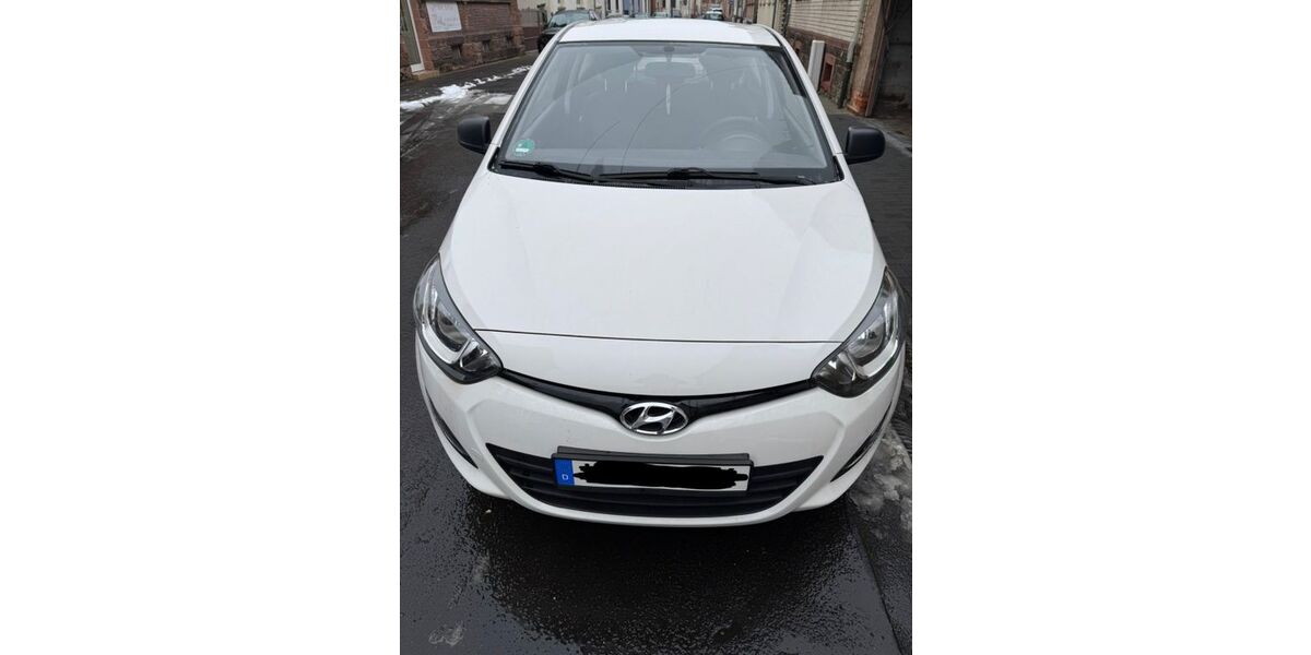 Hyundai i20 53.300 km 5.900 &euro; Hanau 63456