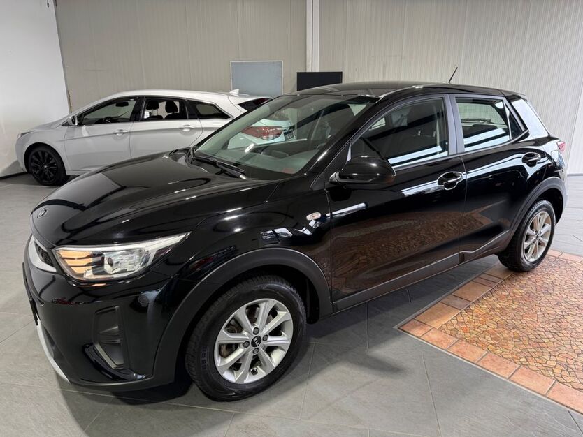 Kia Stonic 63.000 km 15.490 € Ayl 54441