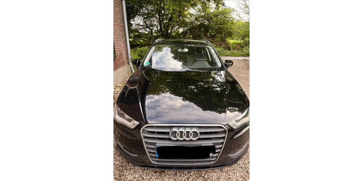 Audi A3 198.000 km 9.000 &euro; Goch 47574