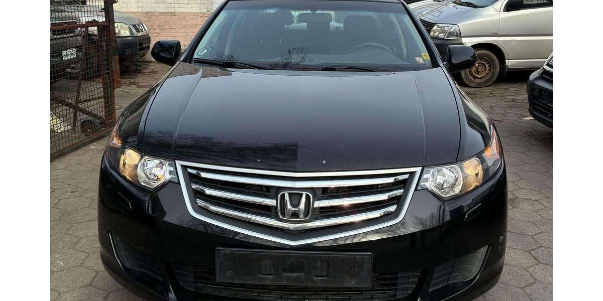 Honda Accord 178.254 km 3.900 &euro; Hamburg 20537