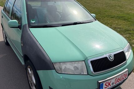 Skoda Fabia 99.900 km 1.299 &euro; HALLE 06116