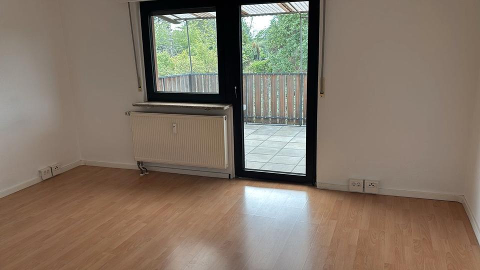 Etagenwohnung Hanau Großauheim - 2 Zimmer, 74 m&sup2;, 950&euro; | Angebot:27601041