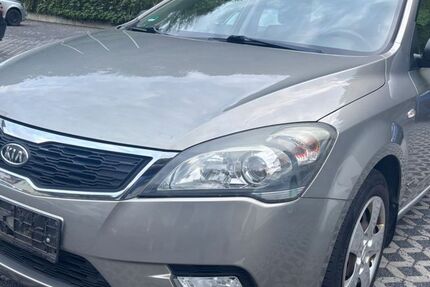 Kia Andere 161.000 km 2.790 € Altenahr 53505
