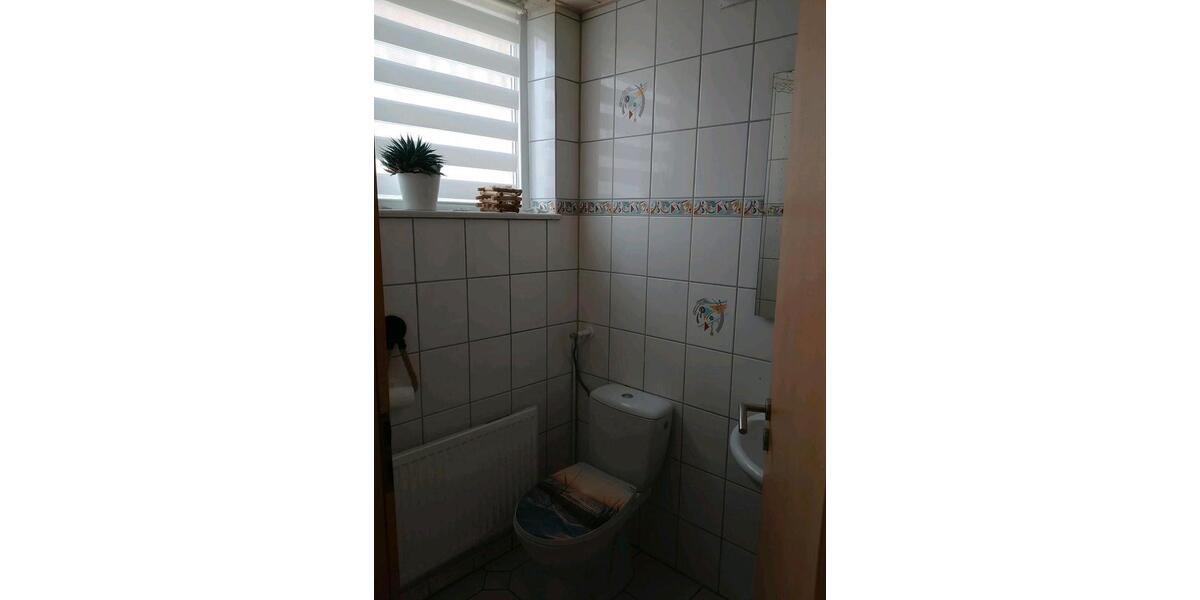 Einfamilienhaus Saarlouis - 7 Zimmer, 115 m&sup2;, 175.000&euro; | Angebot:26883403