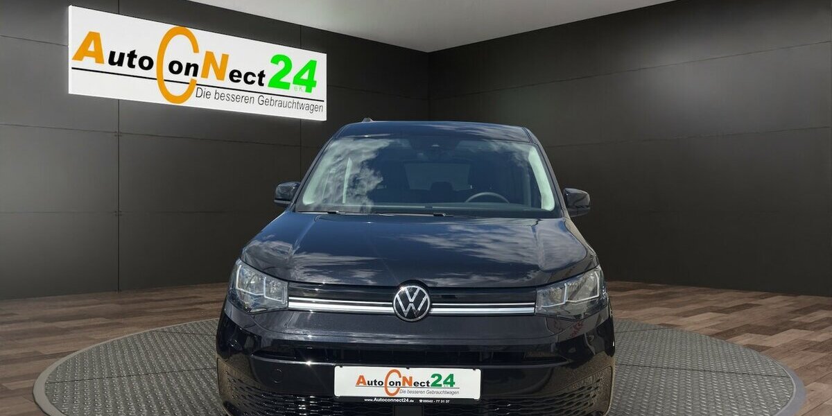 VW Caddy Maxi Life *7-Sitzer/AHK/Navi/SHZG/TM/PDC/Alu 27.670 km 31.990 &euro; Bamberg 96052