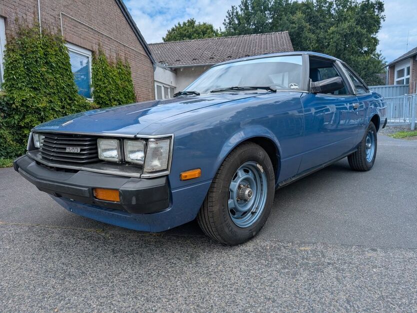 Toyota Celica 92.145 km 9.000 € Neuss 41464