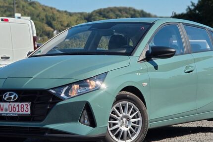 Hyundai i20 10.000 km 13.750 &euro; Oberwinter 53424