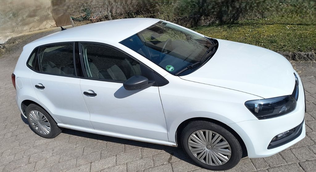 VW Polo 9.352 km 8.400 &euro; Weikersheim 97990