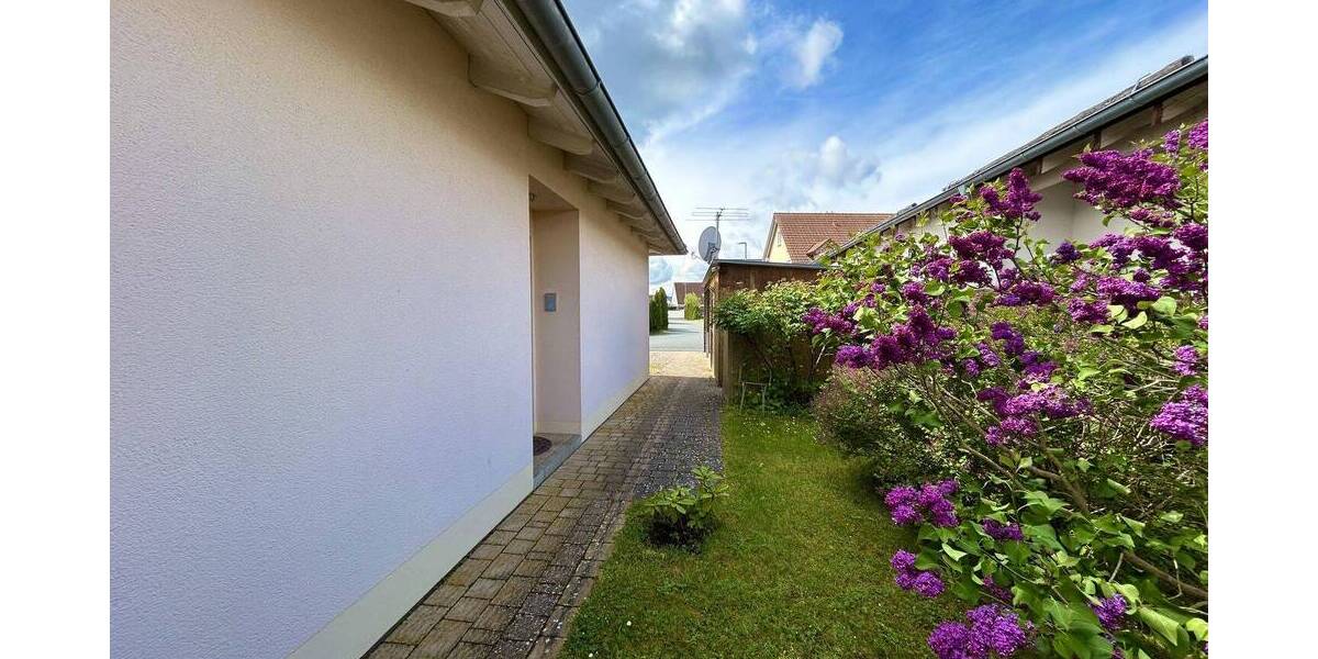 Bungalow Hallerndorf Willersdorf - 4 Zimmer, 112 m&sup2;, 499.000&euro; | Angebot:26686115