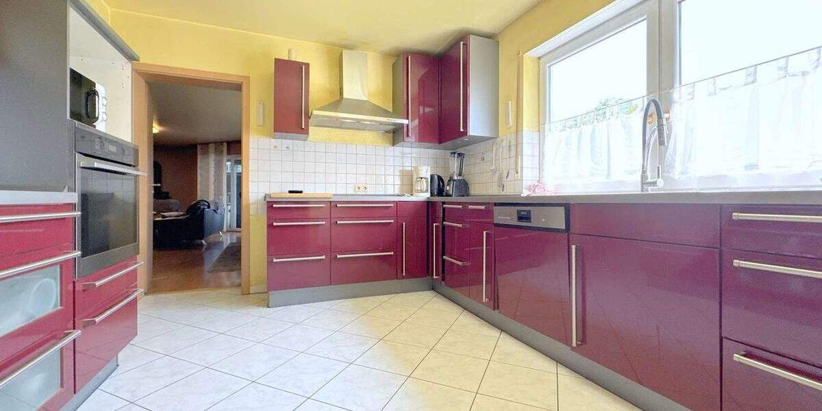 Etagenwohnung Eitorf Halft - 4 Zimmer, 132 m&sup2;, 329.000&euro; | Angebot:23479667