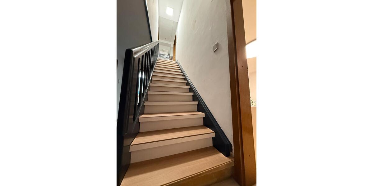 Einfamilienhaus Würzburg Heuchelhof - 5 Zimmer, 100 m&sup2;, 349.000&euro; | Angebot:24704263