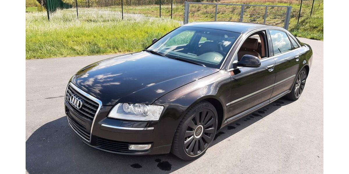 Audi A8 237.000 km 8.990 &euro; Dresden 01259