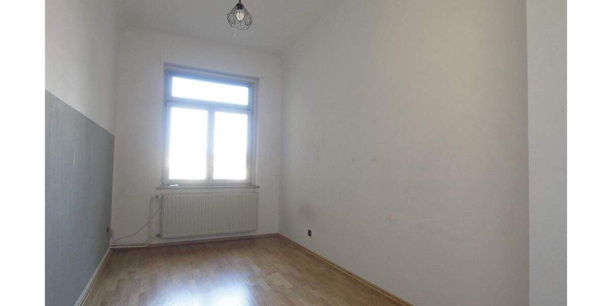 Etagenwohnung Mittweida - 3 Zimmer, 110 m&sup2;, 700&euro; | Angebot:25473720