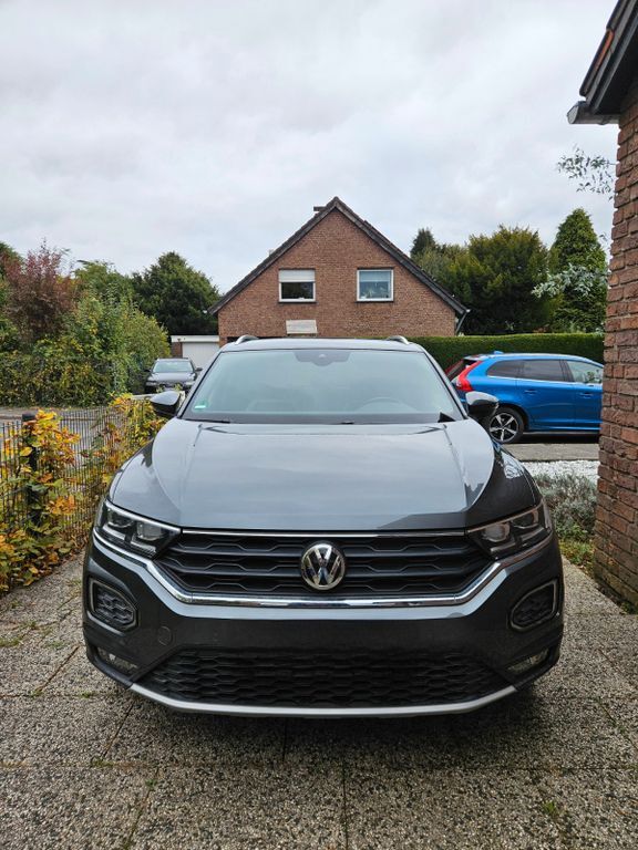 VW T-Roc 70.000 km 21.900 € Krefeld 47804