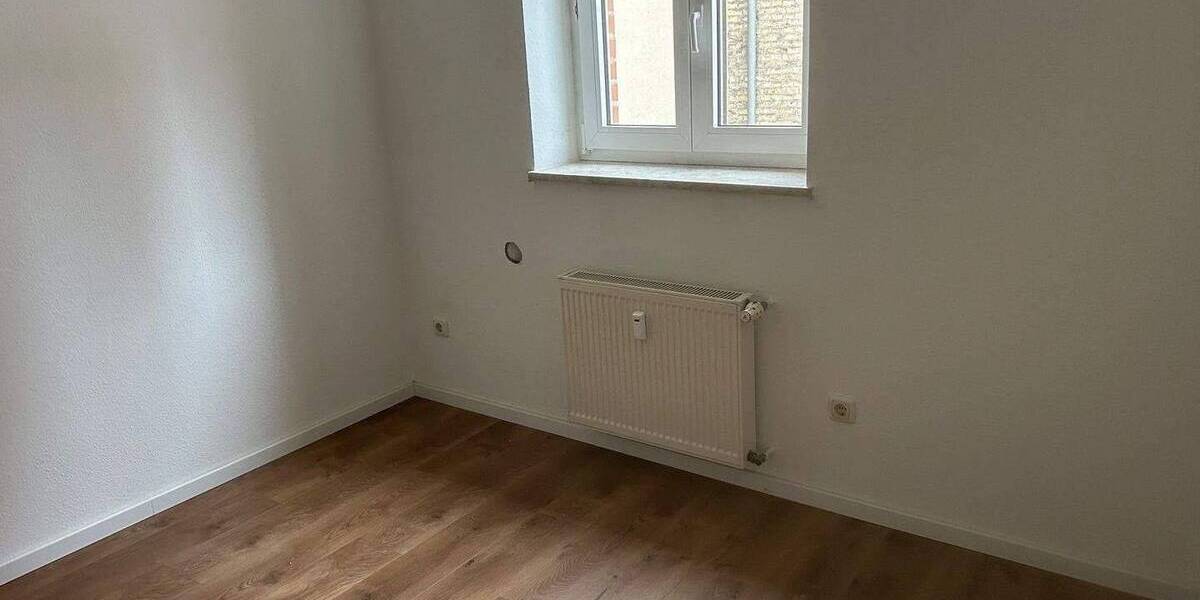 Etagenwohnung Halle (Saale) Innenstadt - 2 Zimmer, 52 m&sup2;, 472&euro; | Angebot:26891628