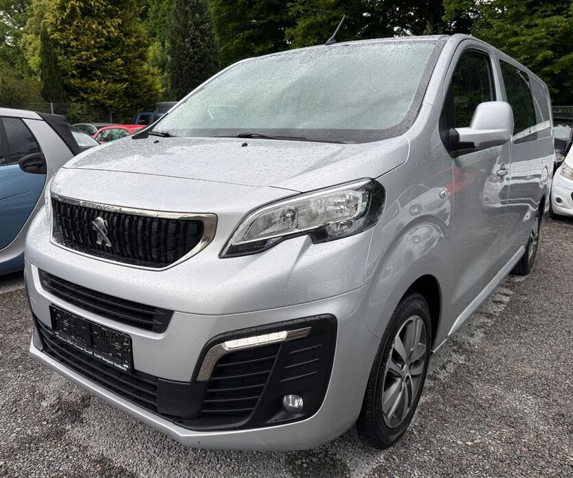 Peugeot Expert 215.028 km 13.590 € Bergisch Gladbach 51467