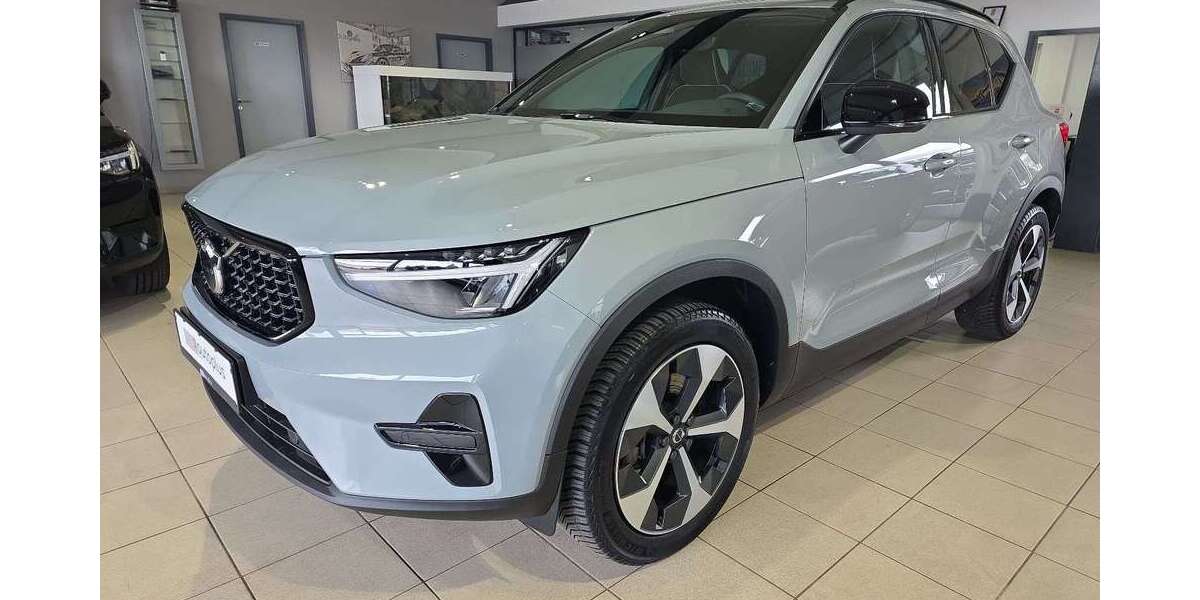 Volvo XC40 25.624 km 32.850 &euro; Bergheim 50126