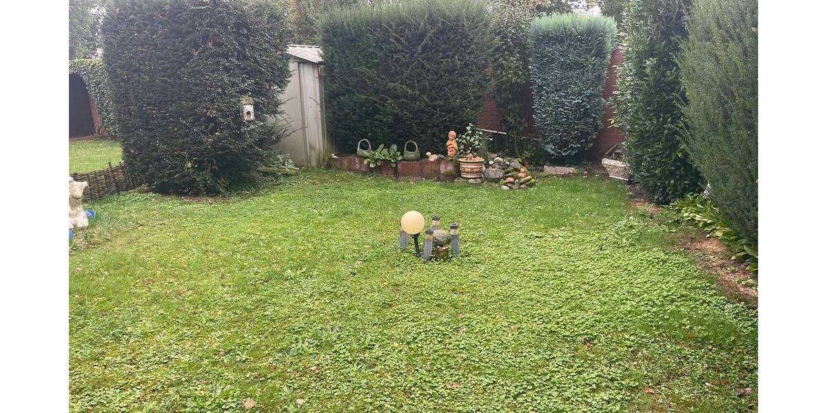 Modernes Familienleben - Reihenmittelhaus mit Terrasse, Balkon und Stellplätzen 4 zimmer