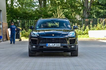 Porsche Macan 122.691 km 32.100 € Hamburg 22395