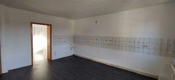 Etagenwohnung Schkopau Lochau - 3 Zimmer, 80 m&sup2;, 640&euro; | Angebot:25372345
